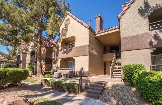 Building Photo - 2200 S Fort Apache Rd