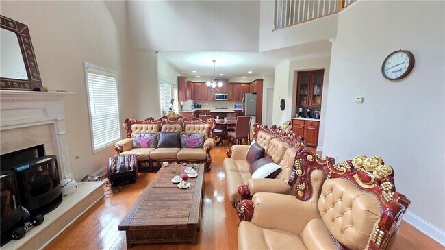 Building Photo - 4060 Suwanee Bend Dr