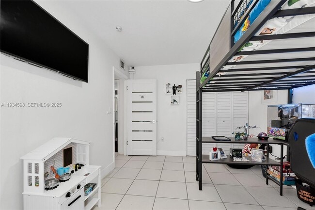 Building Photo - 8250 NW 191st St