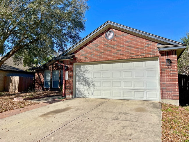 Building Photo - Elegant 3 Bedroom Home Near Medical Center in Northwest San Antonio
