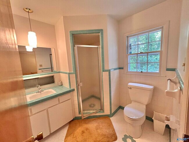 Building Photo - 7604 Teal Dr SW