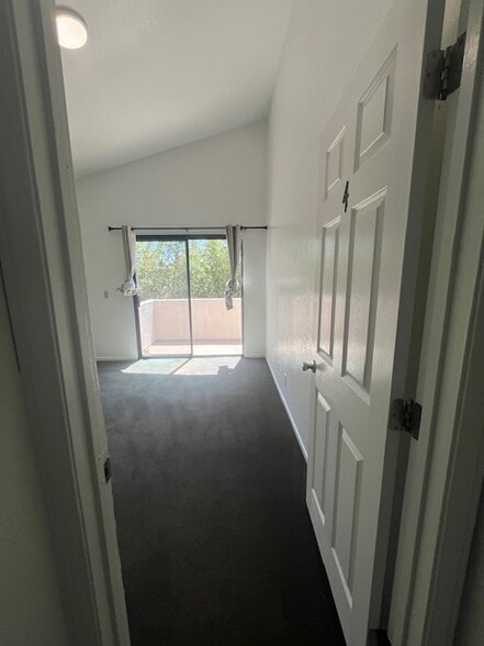 Building Photo - 6555 Segovia Rd