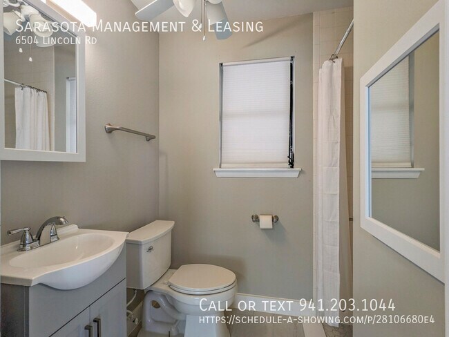 Building Photo - 6504 Lincoln Rd