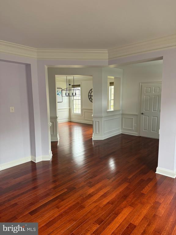 Building Photo - 5105 Hugunin Way