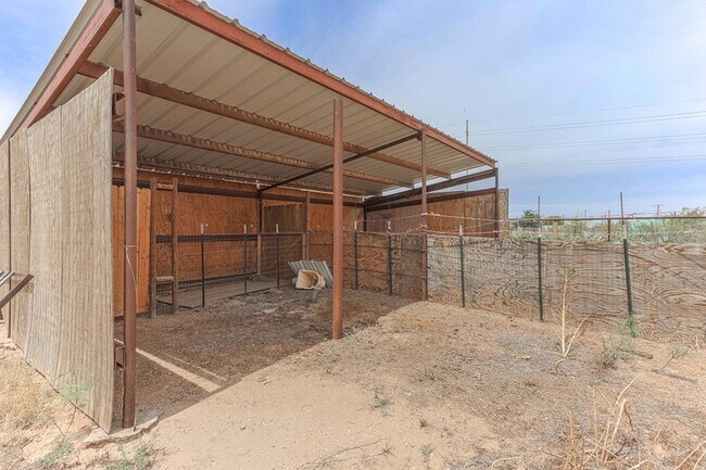 Building Photo - 12662 W 61st St
