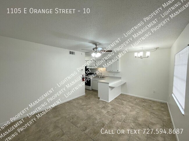 Building Photo - 1105 E Orange St