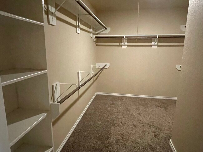 Building Photo - 17638 Rose Summit Ln