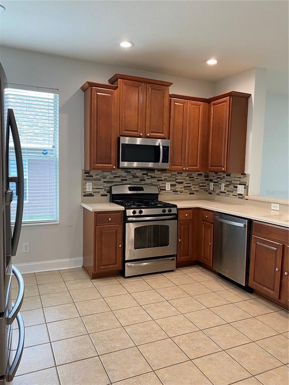 Building Photo - 17414 New Cross Cir