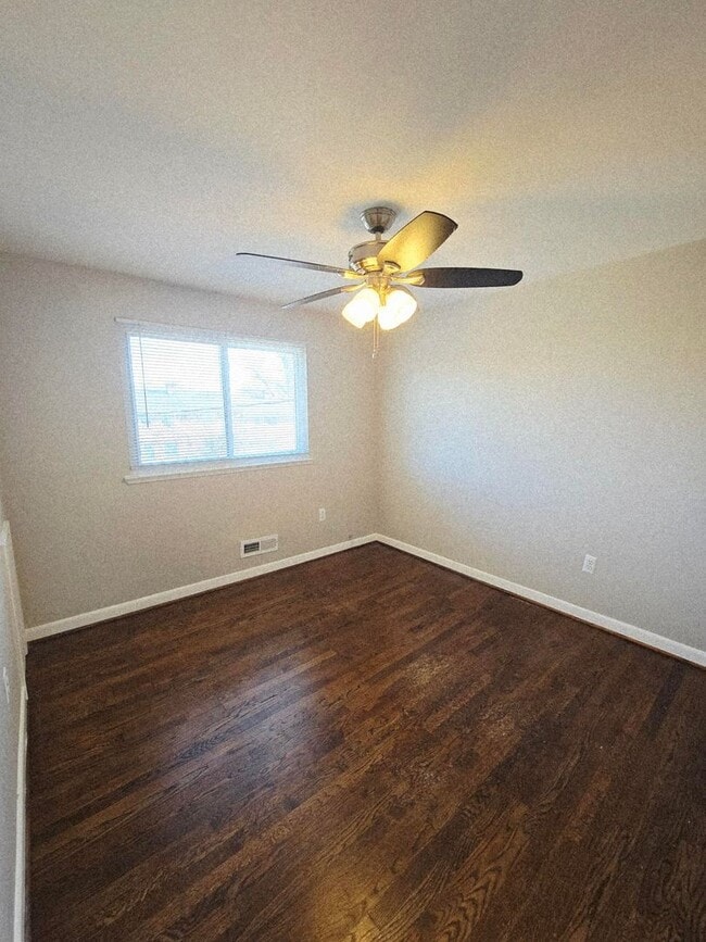 Building Photo - Newly Renovated 2-Bedroom, 1-Bathroom Home in Beechfield