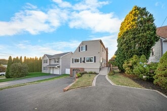 Building Photo - 67 Beecher Ave