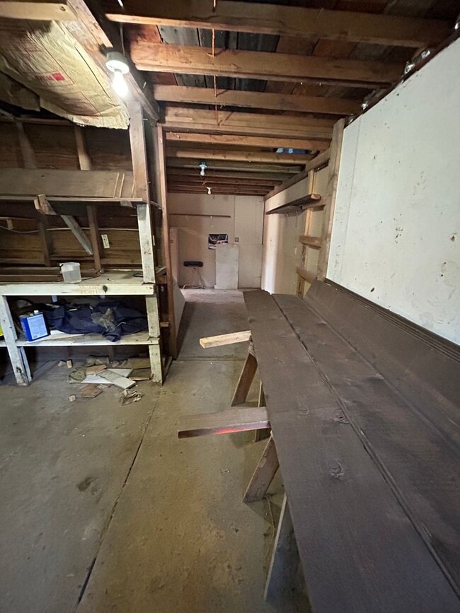 Building Photo - Beautiful 3 Bed, 2 Bath Home in Columbia Falls, MT - Close to Glacier National Park