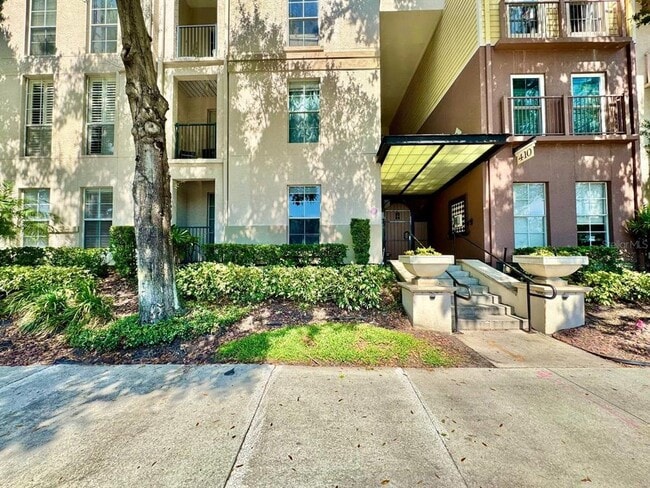 Building Photo - 410 S Armenia Ave