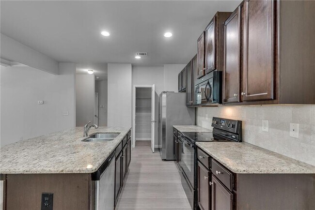 Building Photo - 5288 Cactus Cove Ln