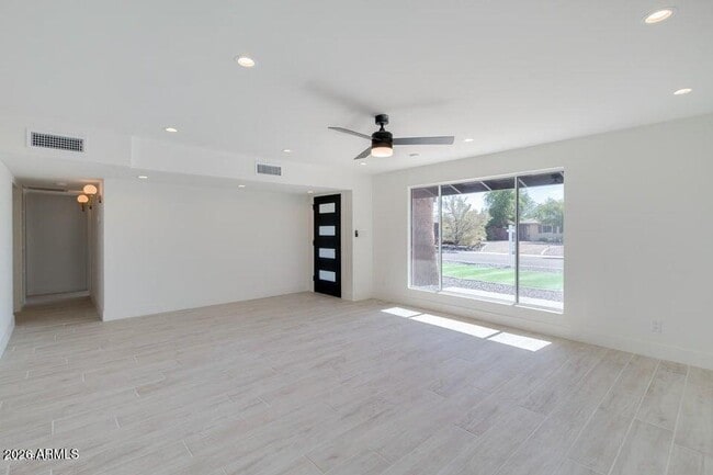 Building Photo - 7914 E Hubbell St