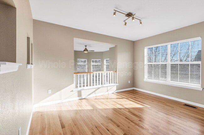 Building Photo - 2933 Central Park Blvd