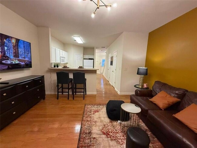 Building Photo - 1487 Cove Creek Cir