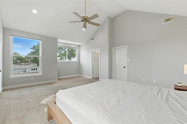 Building Photo - 1317 Bomar St