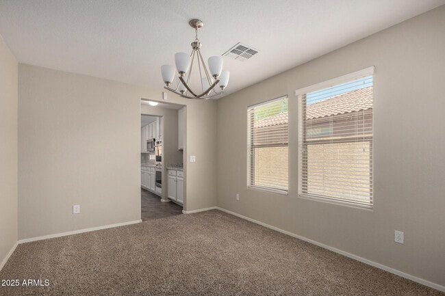 Building Photo - 4122 E Palm Beach Dr
