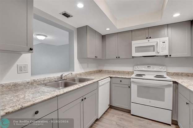 Building Photo - 97 Deer Creek Rd