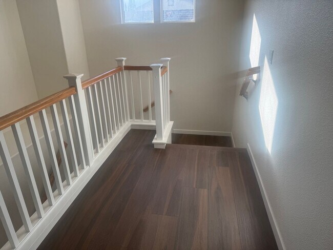 Building Photo - 4317 Spring Creek Ct