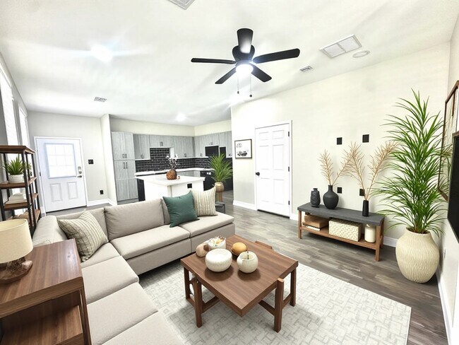 Primary Photo - 62 Woodland Hills Dr