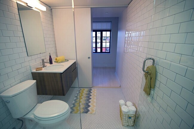 Interior Photo - The Mayfair