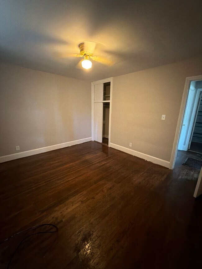 Building Photo - T.R. Lawing Realty Property