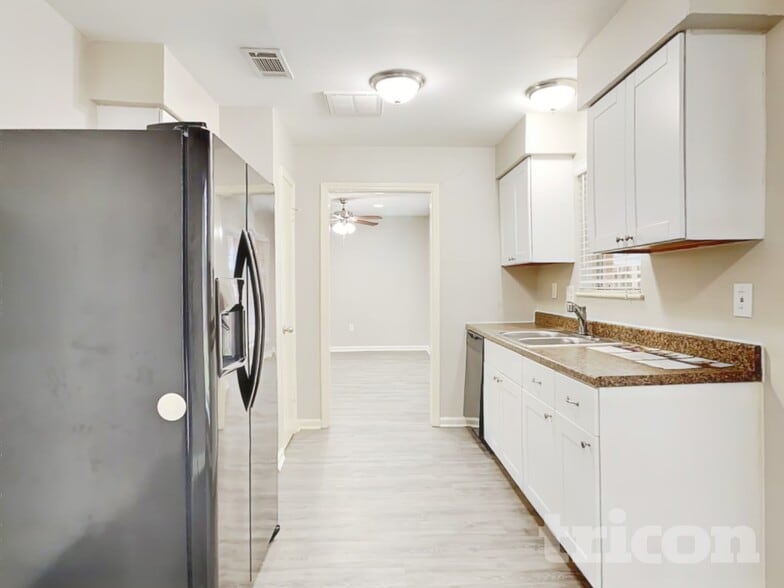 Building Photo - 17010 Tibet Rd