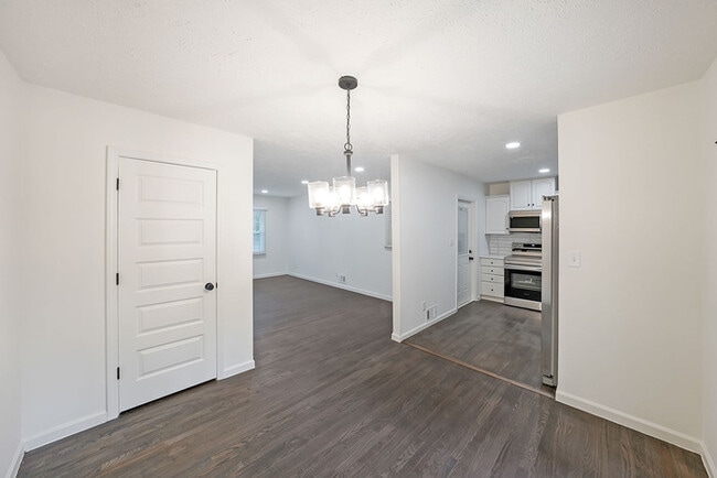 Building Photo - 1769 Hammond Woods Cir SW