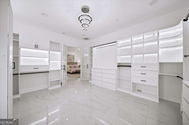 Building Photo - 3040 Wallace Cir SE