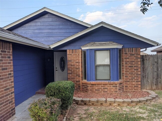 Building Photo - 14304 S Brent Dr