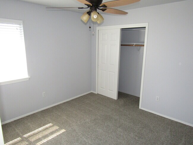Building Photo - 14704 Noya Dr