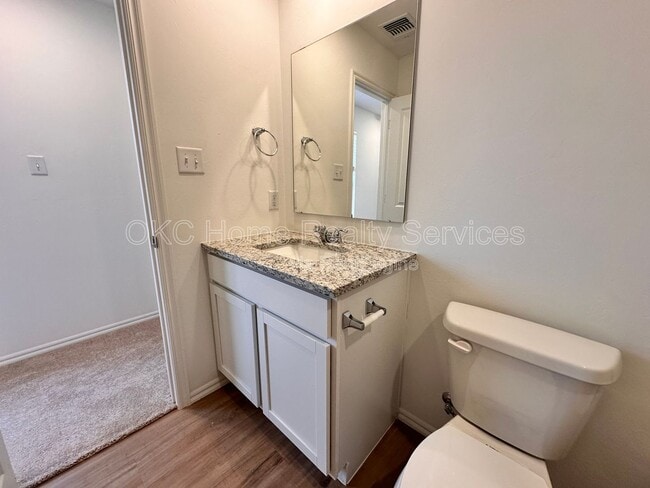 Building Photo - 2318 Wolford Ct