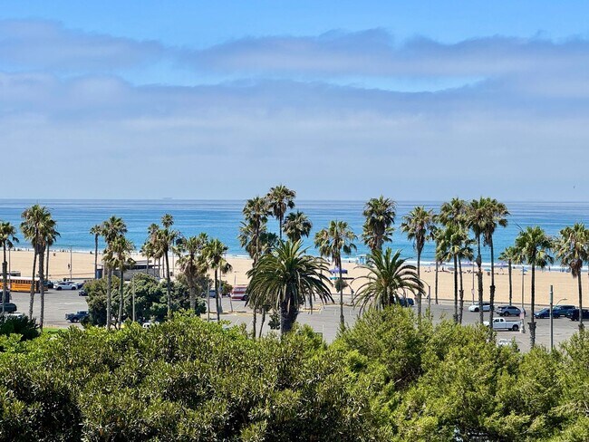 Building Photo - 140 Ocean Park Blvd