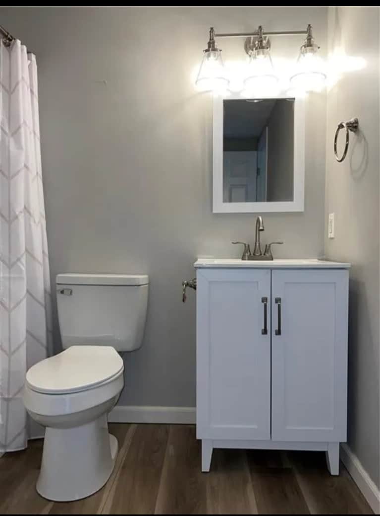 Building Photo - 200 Woodlawn Ave