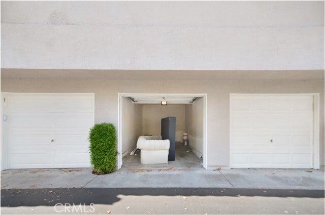 Building Photo - 49 Whippoorwill Ln