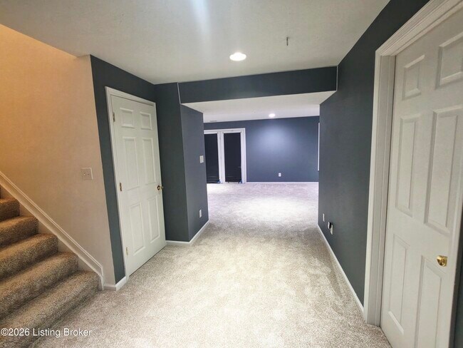 Building Photo - 11036 Symington Cir