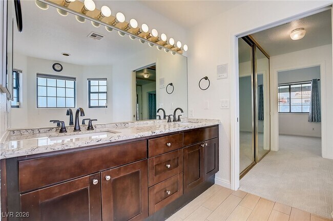 Building Photo - 7378 Kayvani Ct