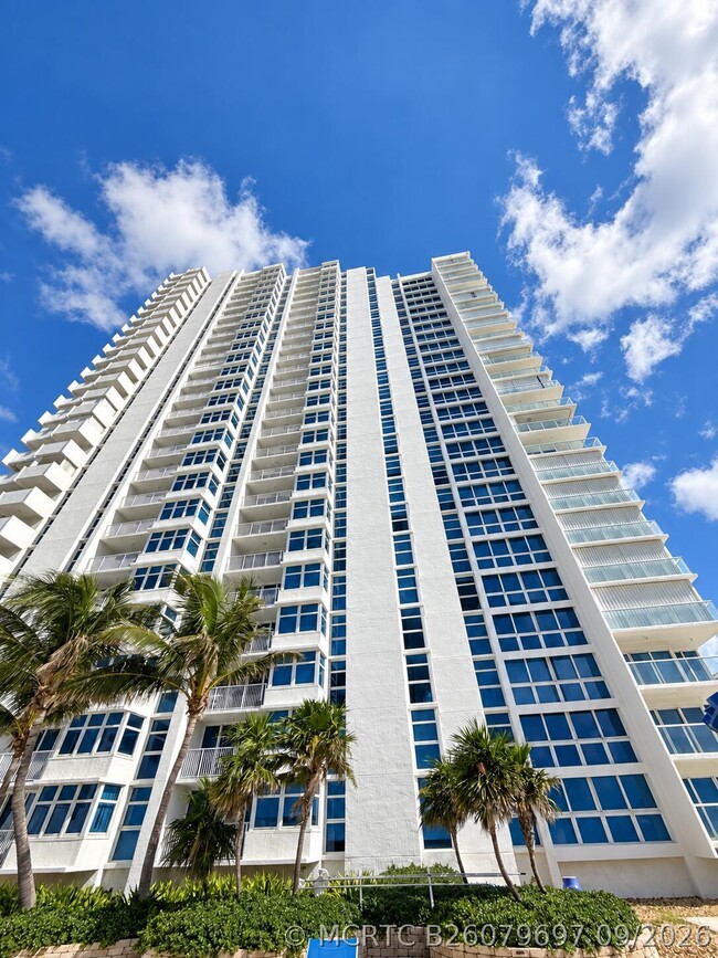 Building Photo - 1360 S Ocean Blvd