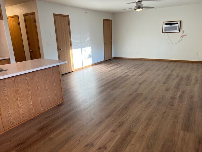 Building Photo - 956 Stahl Ct