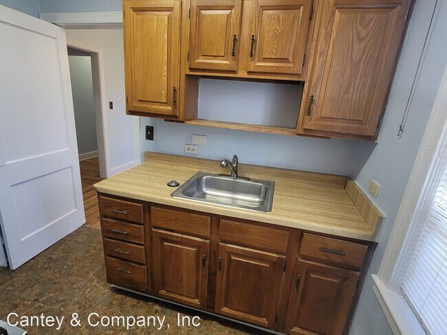 Building Photo - 1 br, 1 bath House - 4103 Devine Street Un...