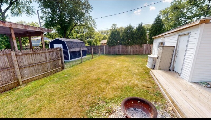 Building Photo - 130 Syril Dr