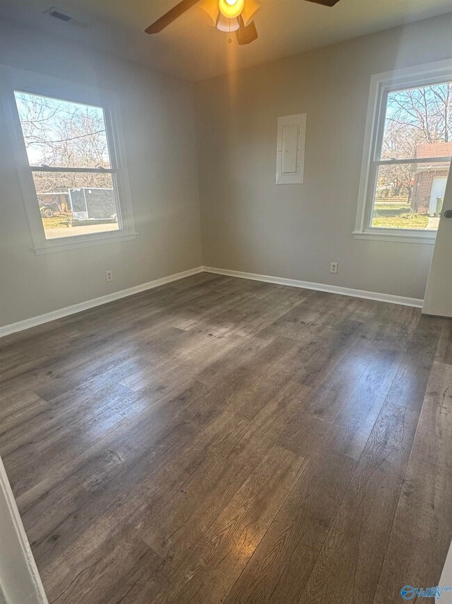 Building Photo - 3003 Turf Ave NW