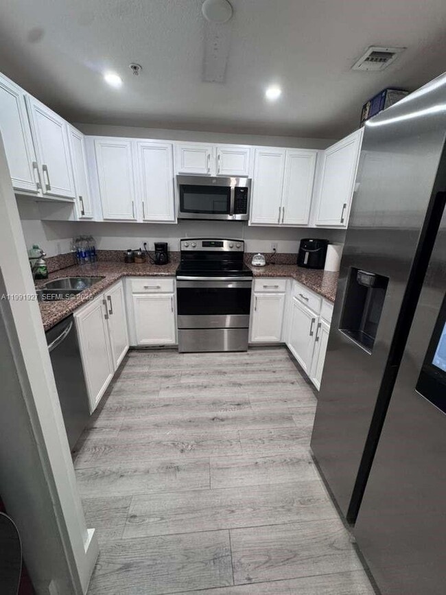 Building Photo - 5271 SW 8th St