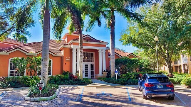 Building Photo - 4122 Central Sarasota Pkwy