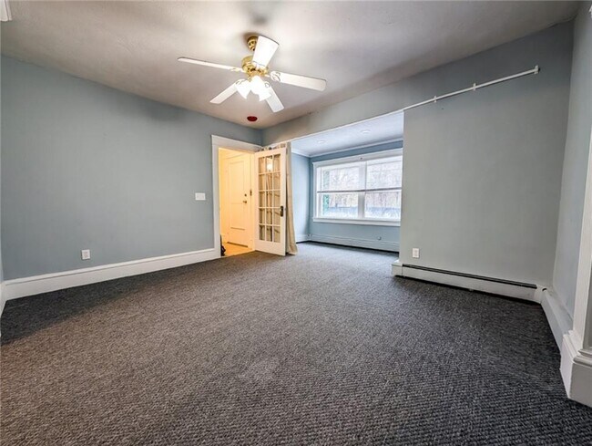 Building Photo - 1425 Manville Rd