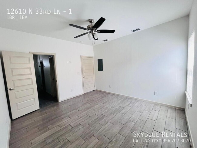 Building Photo - 12610 N 33rd Ln