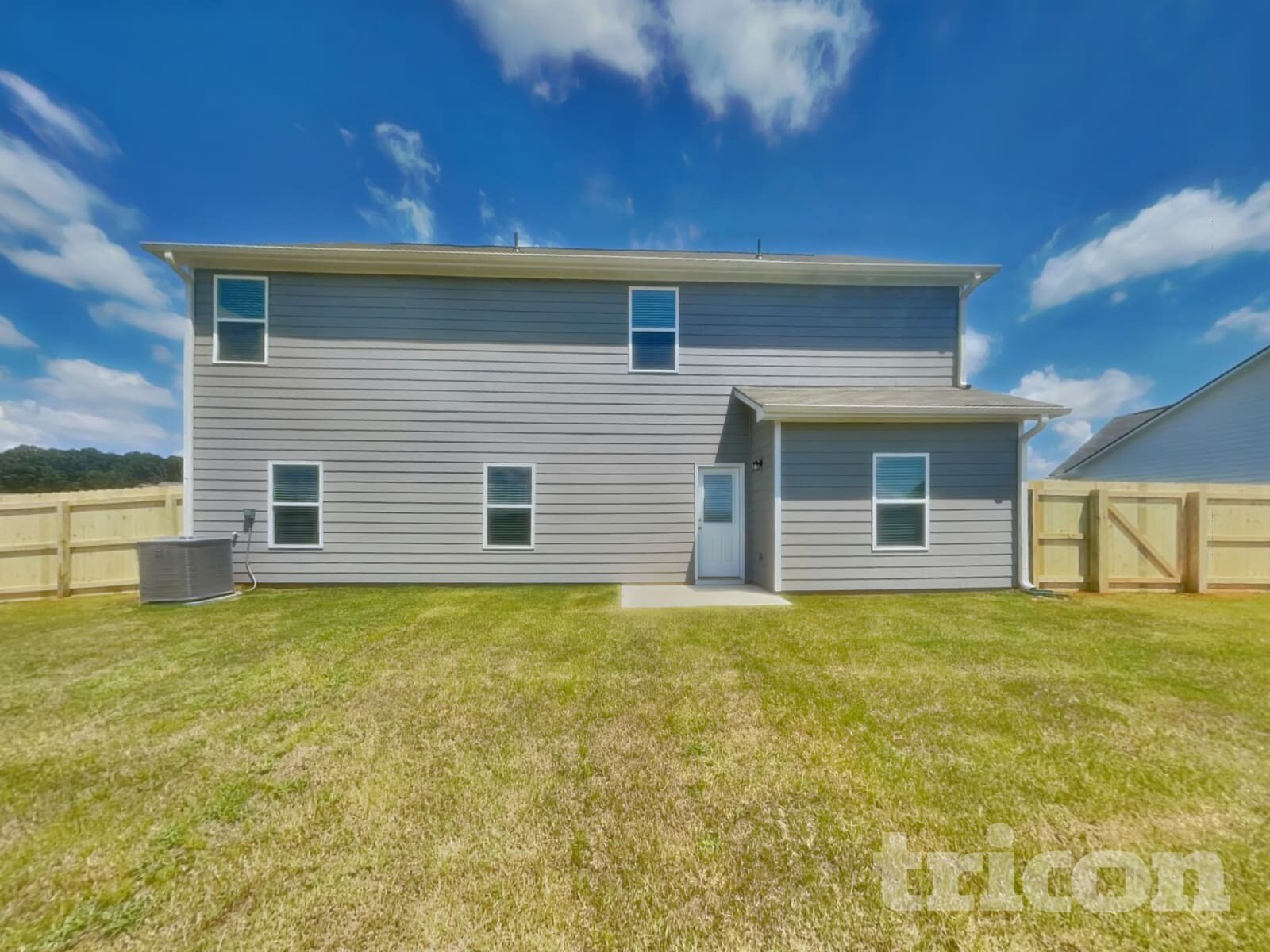 Building Photo - 259 Oliver Dr