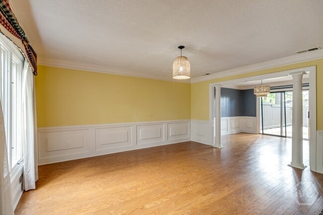 Building Photo - 66 Brown Pelican Dr