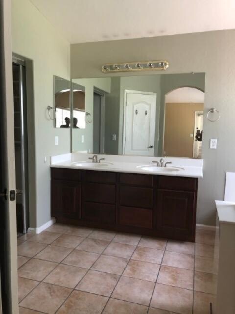 Building Photo - 2352 S 162nd Ln